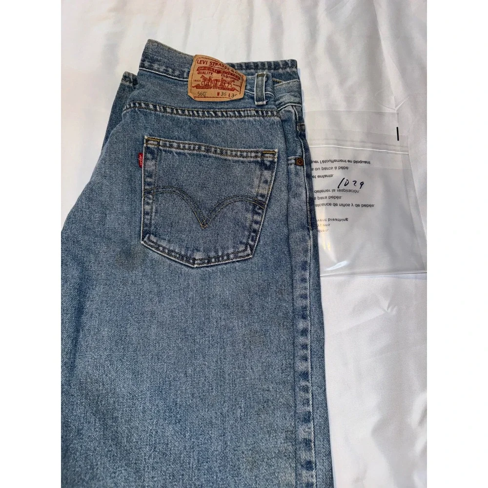 Levis 560 Comfort Fit Jeans Mens 36x36 Medium Wash Blue Denim Relaxed Tapered
